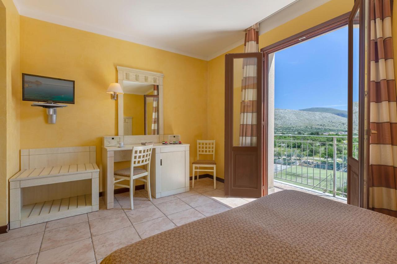 Villa Zina Family Resort Custonaci Exterior photo