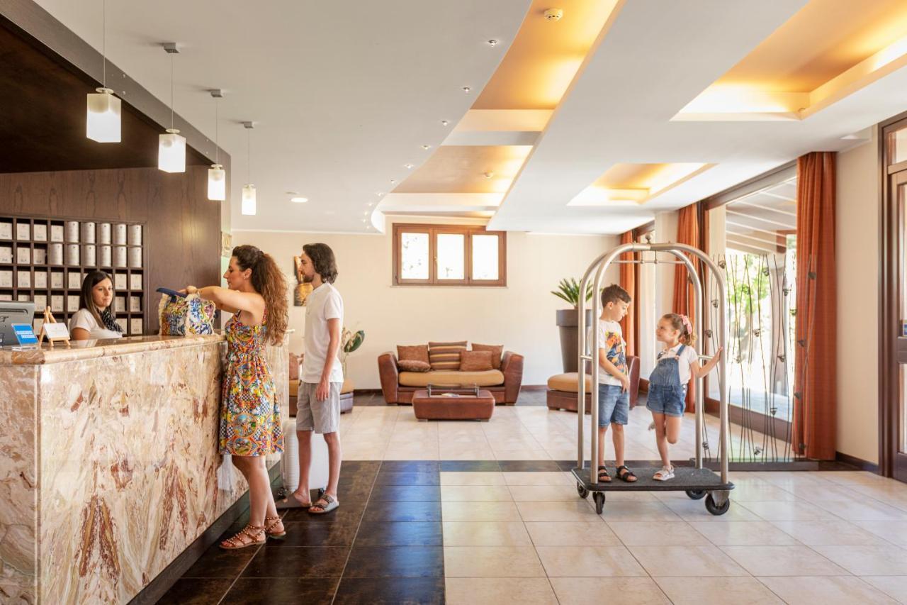 Villa Zina Family Resort Custonaci Exterior photo